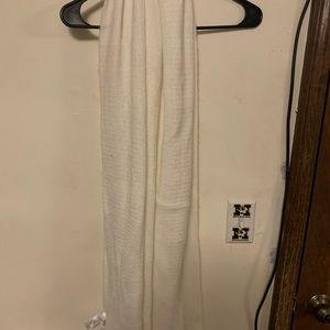 white/cream scarf